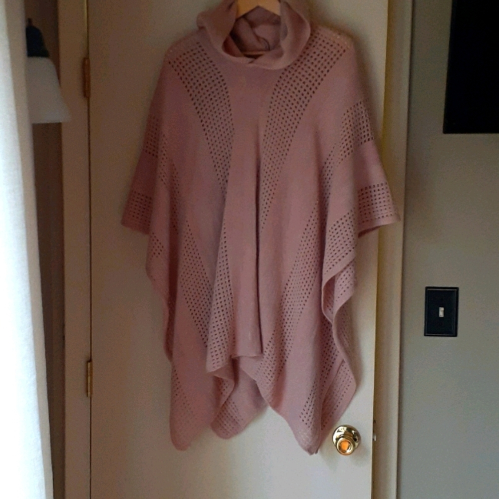 Womens blush pink one size fits all poncho/hood